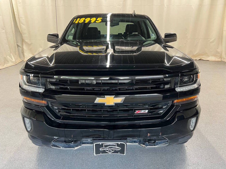 chevrolet silverado 1500 2017 3GCUKREC3HG200607 image chevrolet silverado 1500 2017 3GCUKREC3HG200607 image